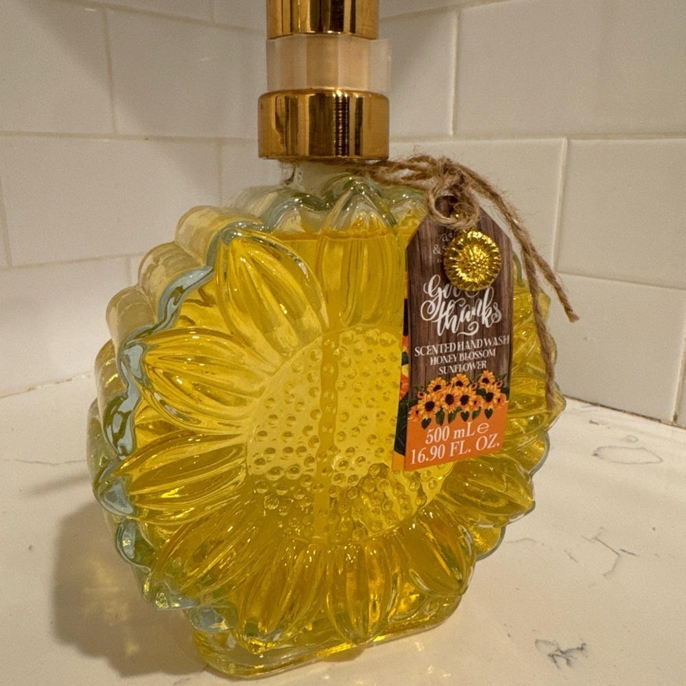 Asquith & Somerset Sunflower Hand Wash 16.9 oz Bottle Thankful & Grateful NEW - Picture 6 of 7